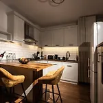 Apartment Cozy Corner - Civic Center, Free Parking, Garden With Bbq