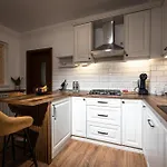 Cozy Corner - Civic Center, Free Parking, Garden With Bbq شقة براشوف