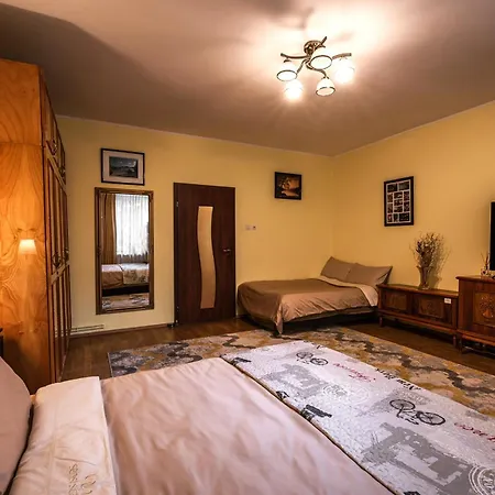 Cozy Corner - Casa In Centrul Civic