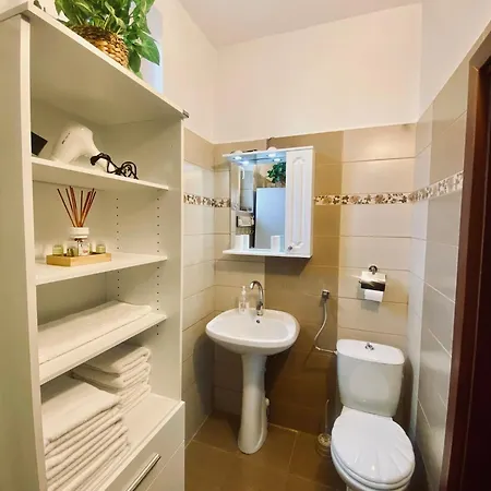 Cozy Corner - Casa Centrul Civic Si Parcare Appartement *