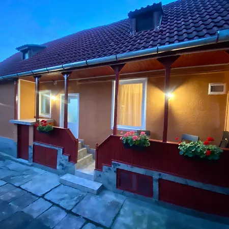 Apartamento Cozy Corner - Casa In Centrul Civic