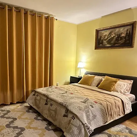 Apartment Cozy Corner - Civic Center, Free Parking, Garden With Bbq
