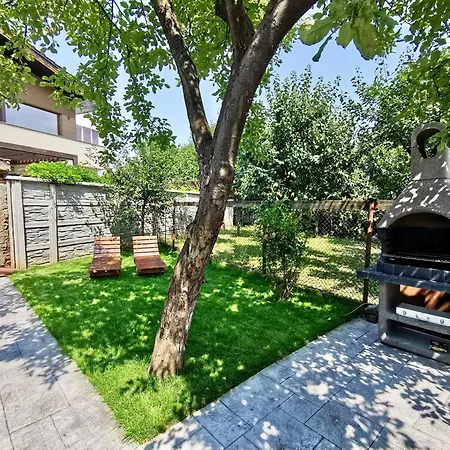 شقة Cozy Corner - Civic Center, Free Parking, Garden With Bbq *