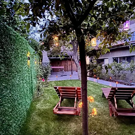 Apartment Cozy Corner - Civic Center, Free Parking, Garden With Bbq