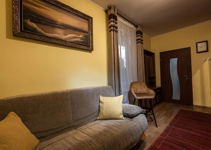Cozy Corner - Civic Center, Free Parking, Garden With Bbq Appartement Braşov