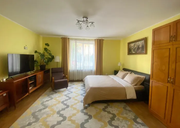 Cozy Corner - Civic Center