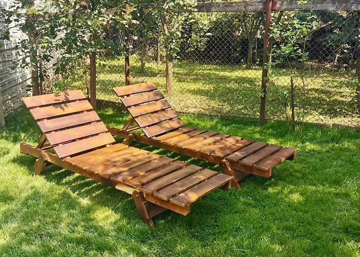 Cozy Corner - Civic Center *